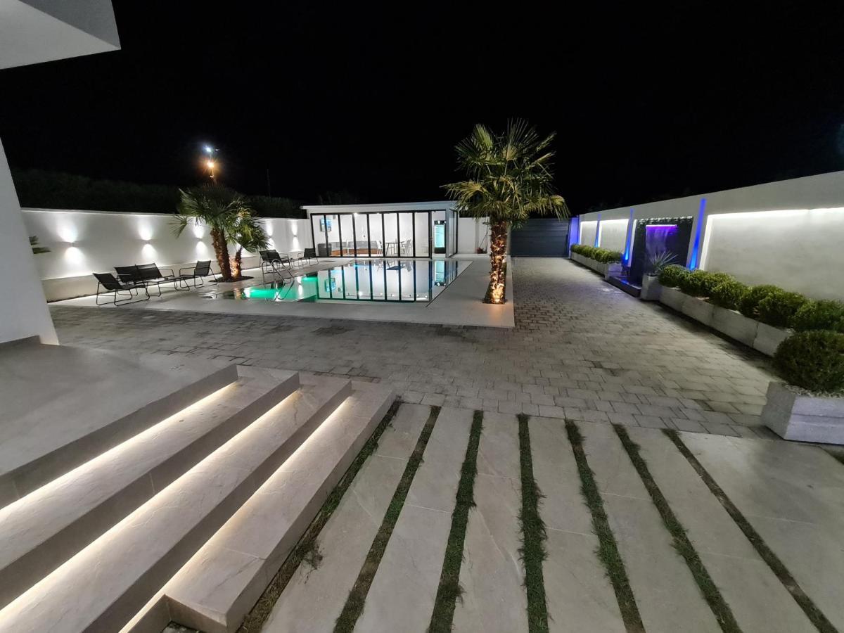 Lt Luxury Villa Rrushkull  Esterno foto